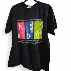 Gildan Men's Black and Navy Tshirt